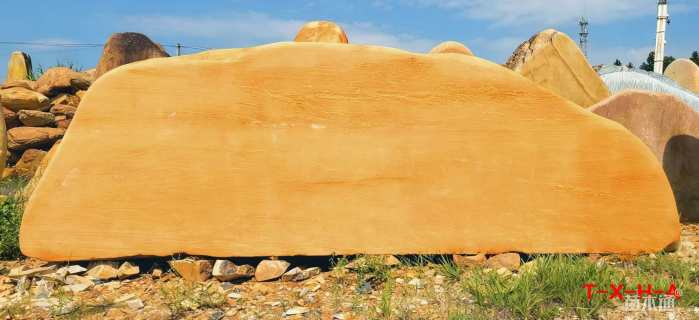 黄腊石8＿9米x2米x0.6米园林景观石